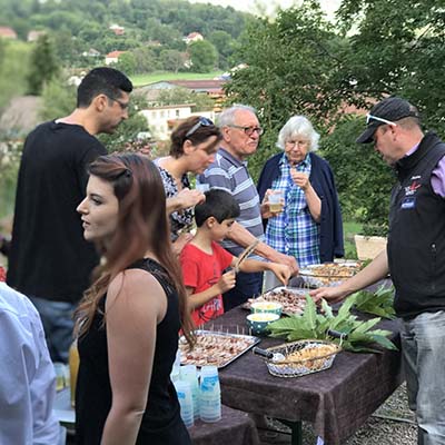 Apéritif estival au jardin Emil'Saveurs village les 4 Vents ramonchamp