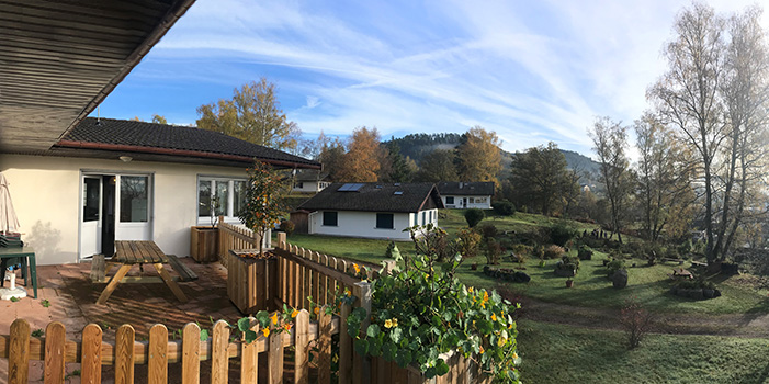 Terrasse extérieure de gîte du village vacances les 4 Vents Ramonchamp