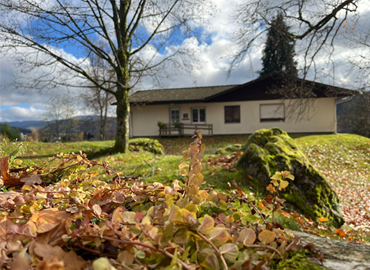 Gîte du village vacances Les 4 Vents à Ramonchamp, au cœur des Vosges, entouré de nature en automne